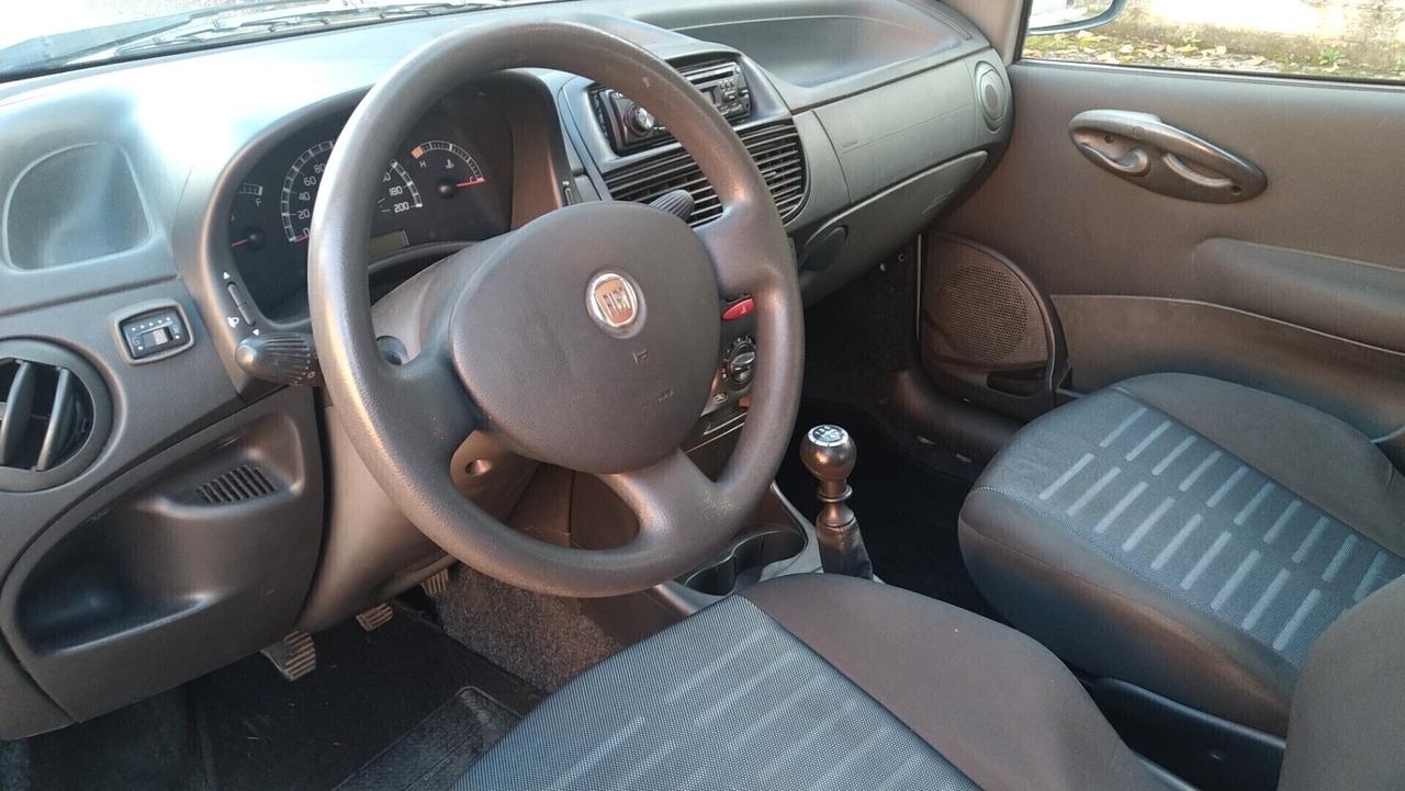 Fiat Punto 1.2 5 porte Natural Power Active METANO