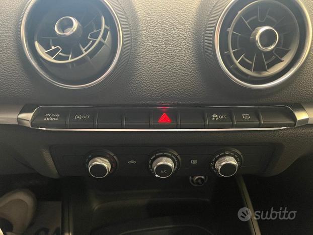 AUDI A3 SPB 30 TDI S tronic Business