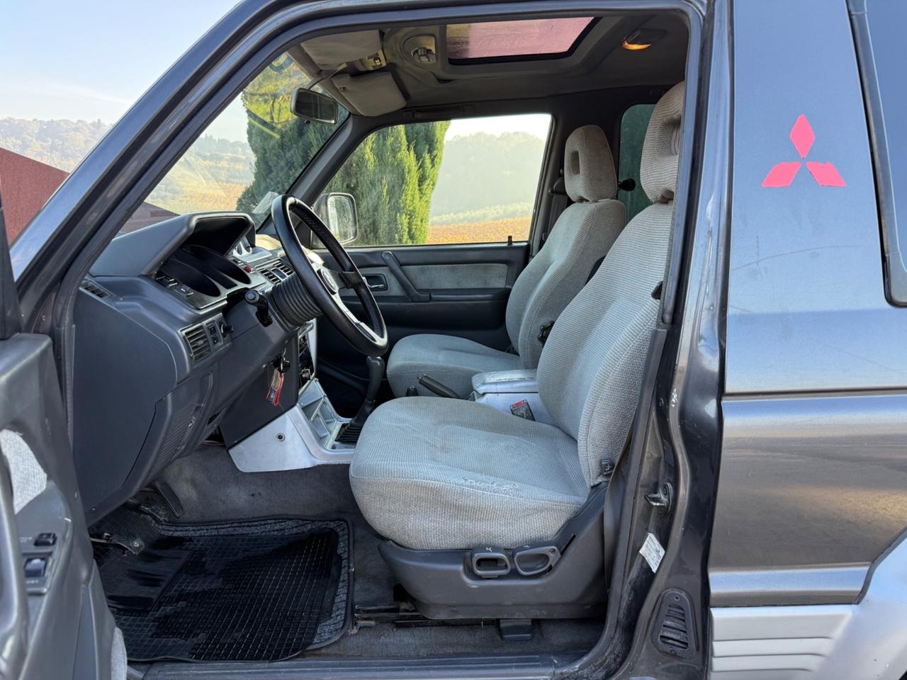 Mitsubishi Pajero V6 Benzina cat Metal-top S. GLS