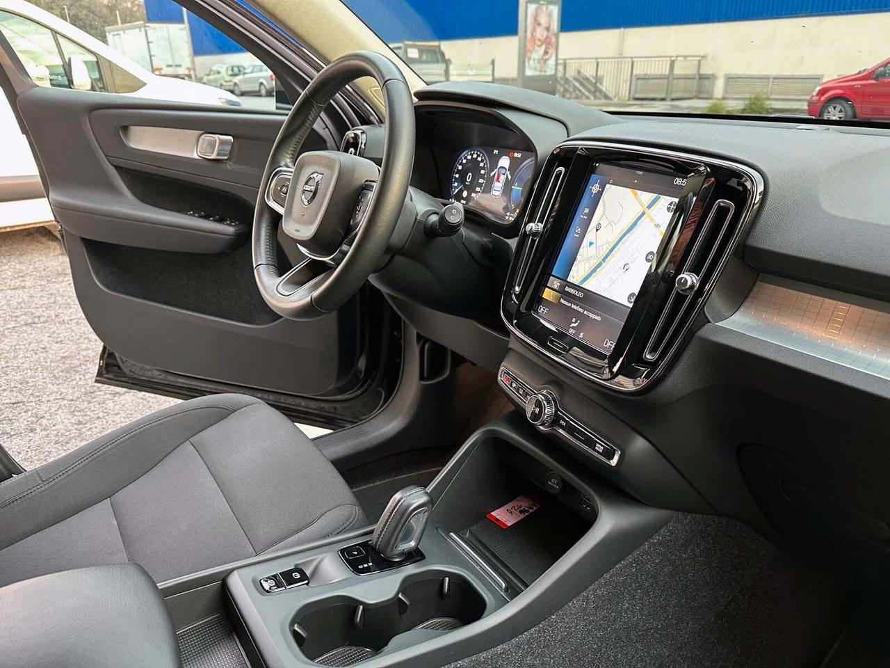 Volvo XC40 T5 Recharge Plug-in Hybrid Inscription Expression Automatica Unico Proprietario