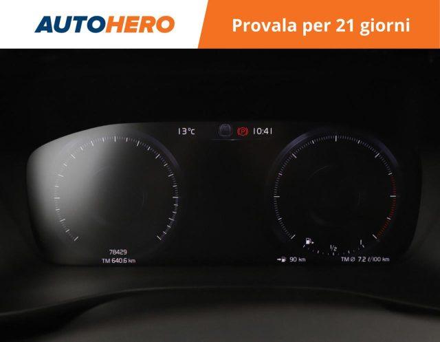 VOLVO XC40 D3 Geartronic Momentum Pro