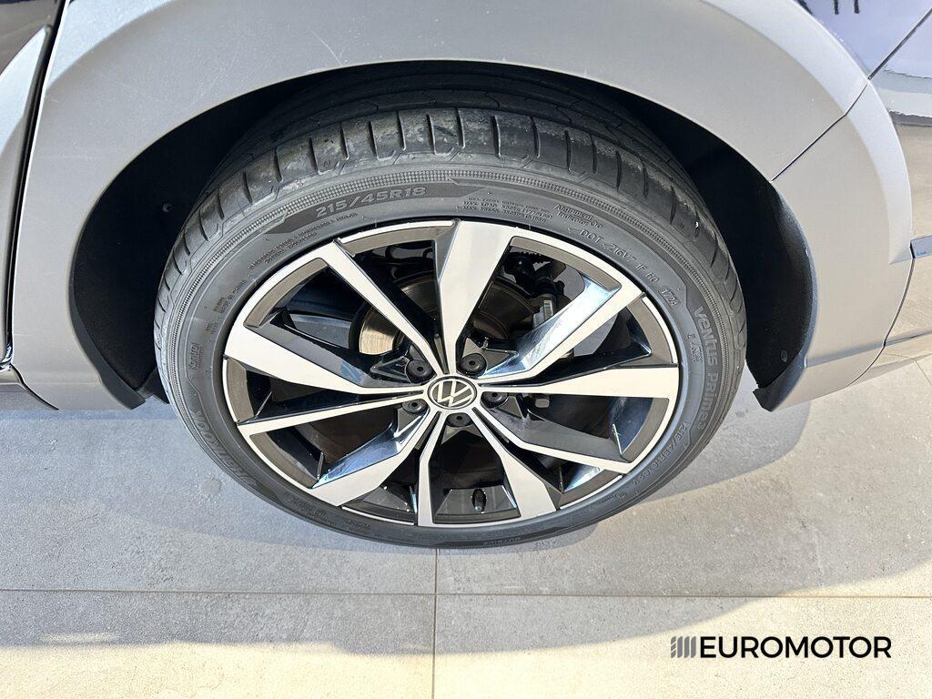 Volkswagen Taigo 1.0 TSI R-Line DSG