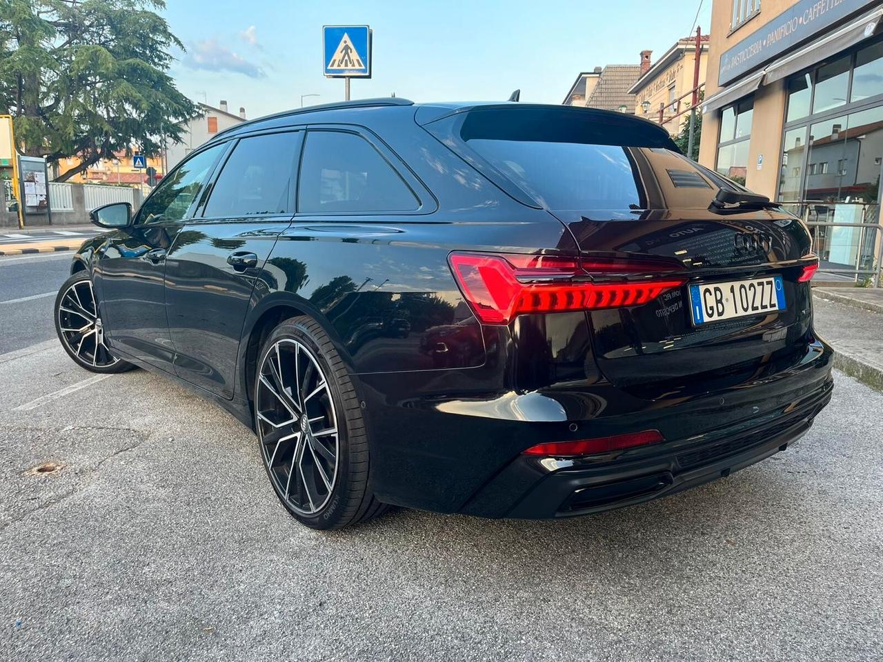 Audi A6 Avant 45 3.0 TDI quattro S-Line