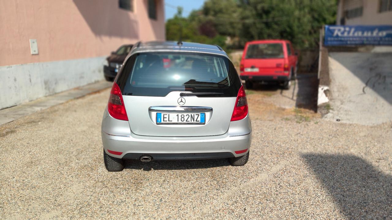 Mercedes A 160 CDI 5p Euro5 Avantgarde