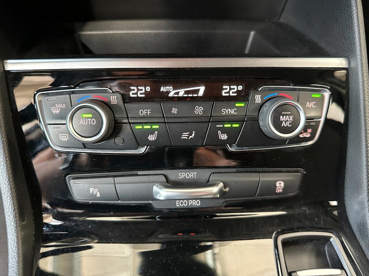 BMW 216 d Active Tourer Advantage - LED - Navi - Sedili Risc