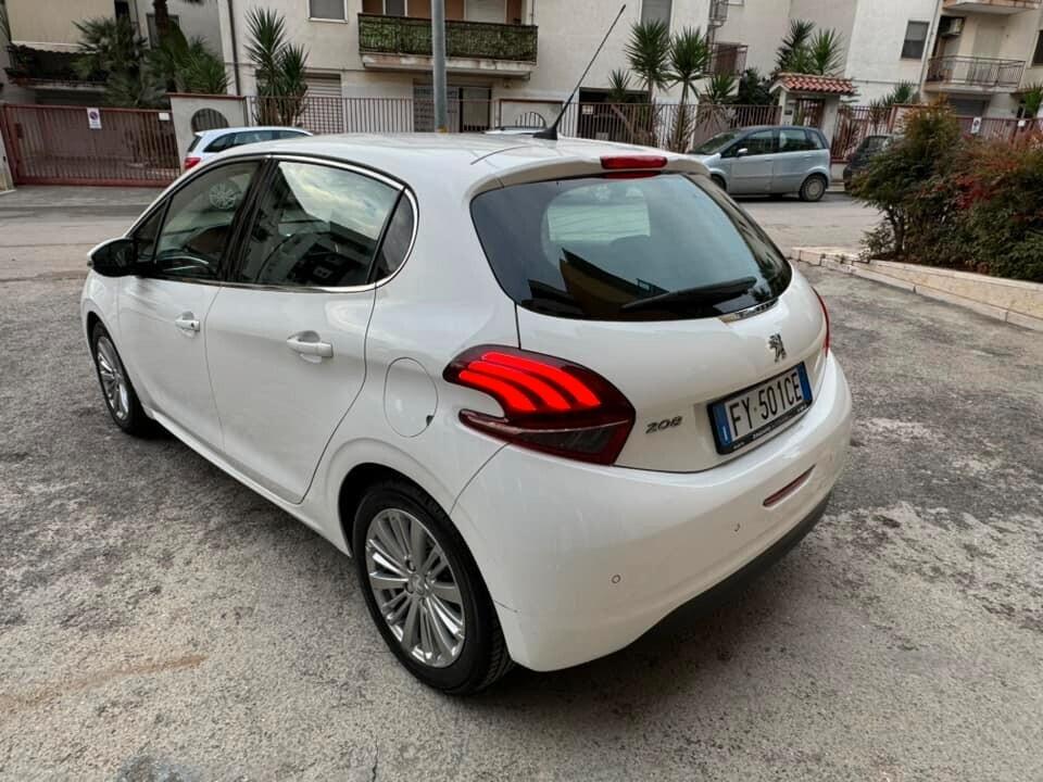 PEUGEOT 208 1.5 HDI 100 CV. ALLURE NAVI RETROC. CERCHI