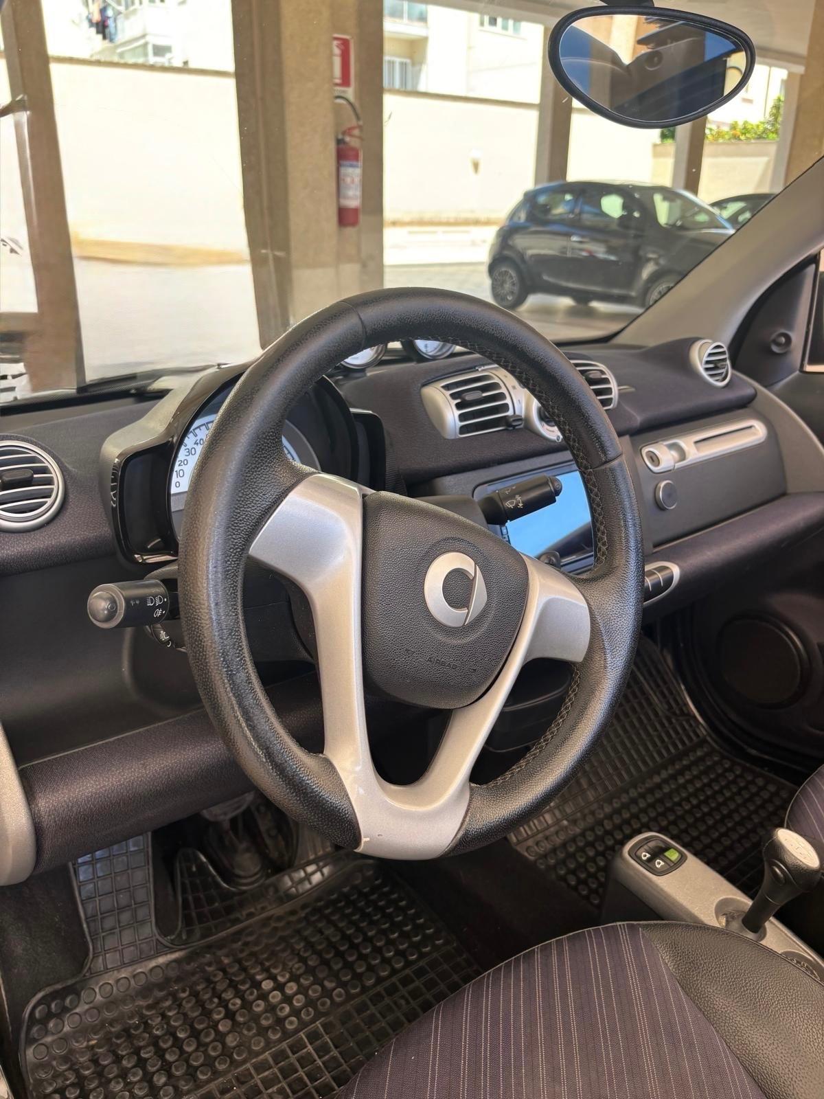 Smart ForTwo 1000 52 kW MHD cabrio pulse
