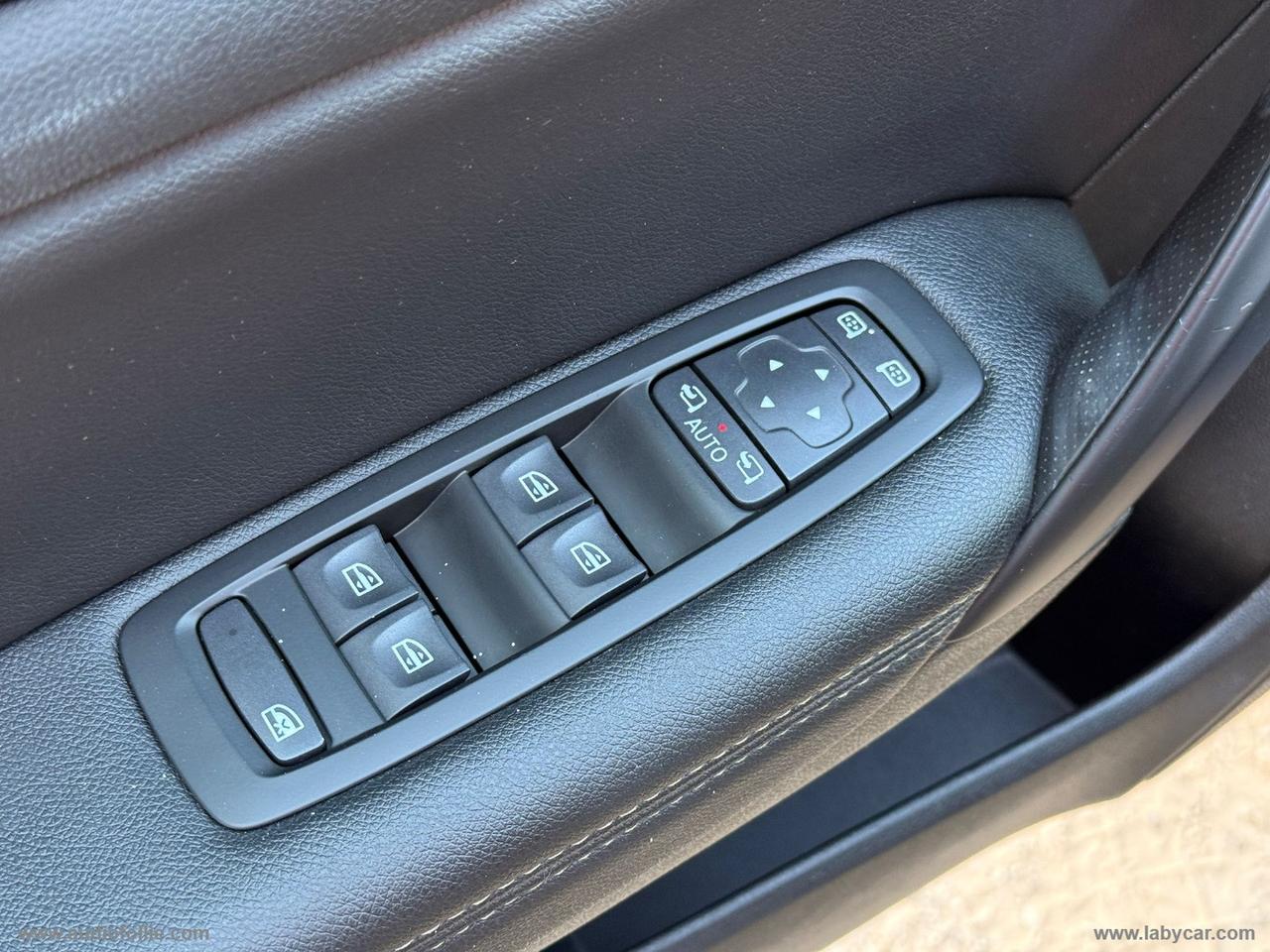 RENAULT Mégane Sporter Blue dCi 115 CV EDC Duel2