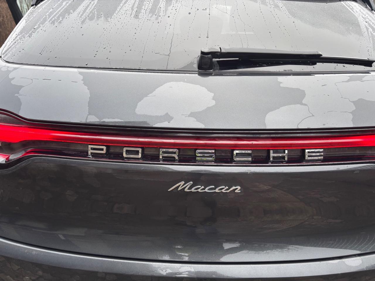 Porsche Macan 2.0 Tetto apribile e scarico preparato