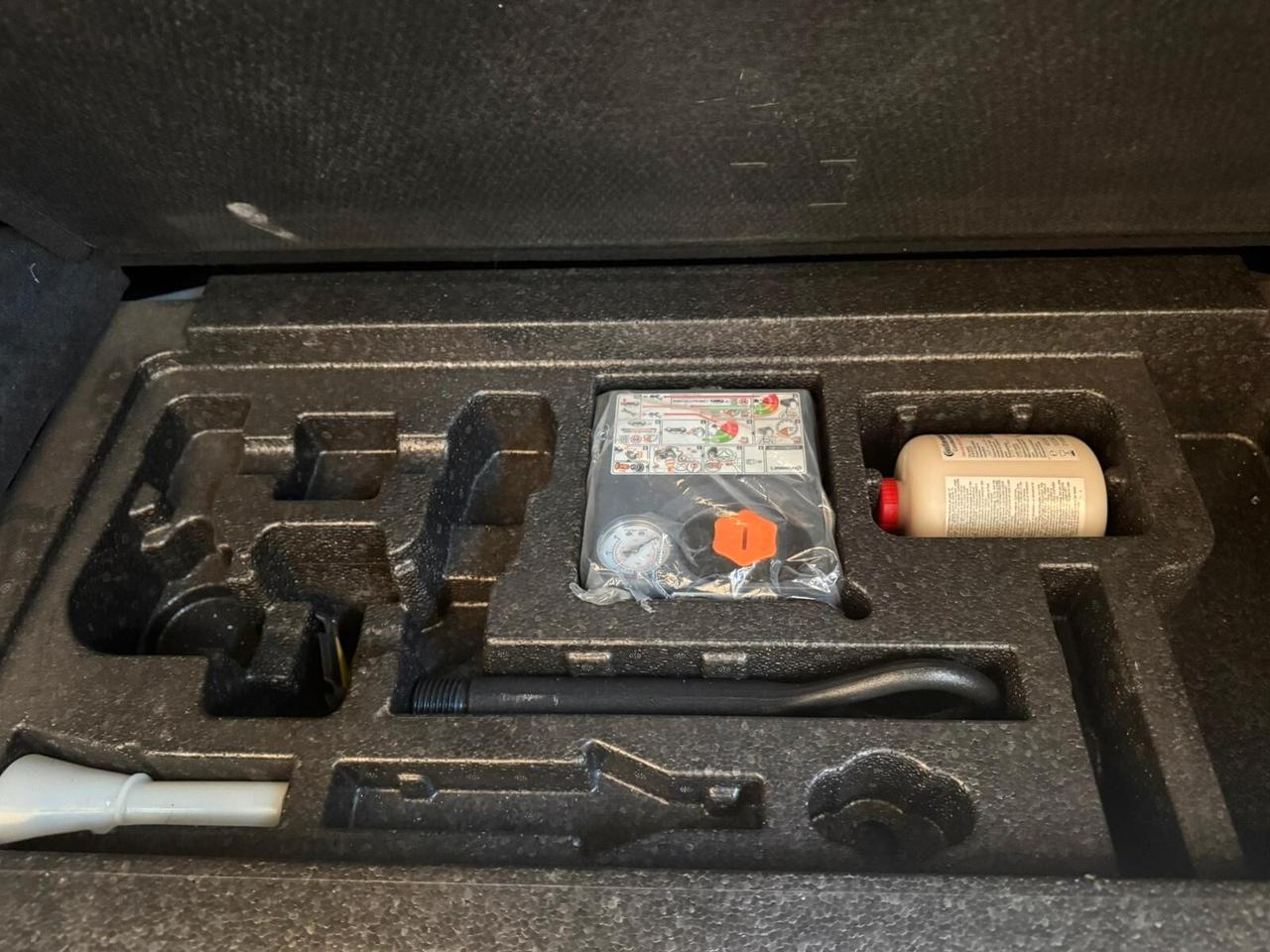 Land Rover Range Evoque 2.0D I4-L.Flw 150 CV AWD Auto R-Dynamic