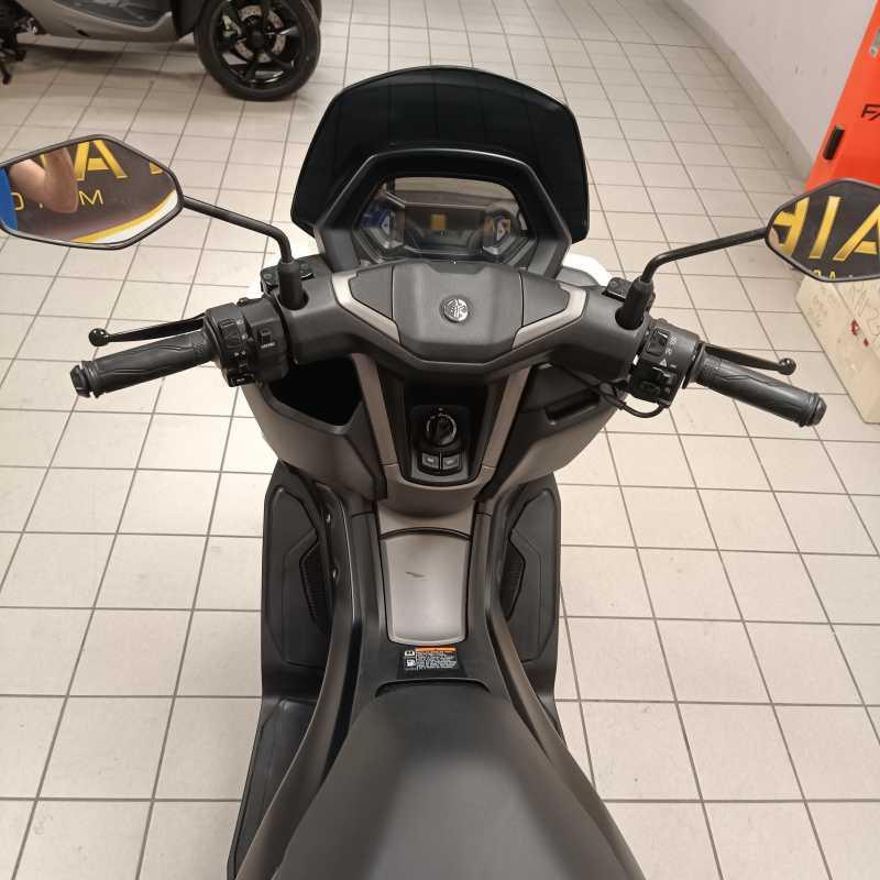 Yamaha N-Max 125 - 2025