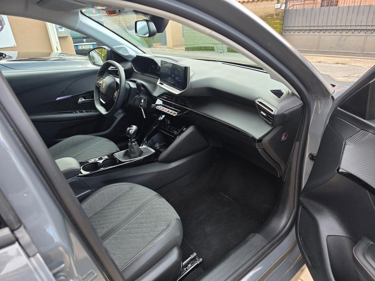 Peugeot 208 PureTech 100 Stop&Start 5 porte Allure