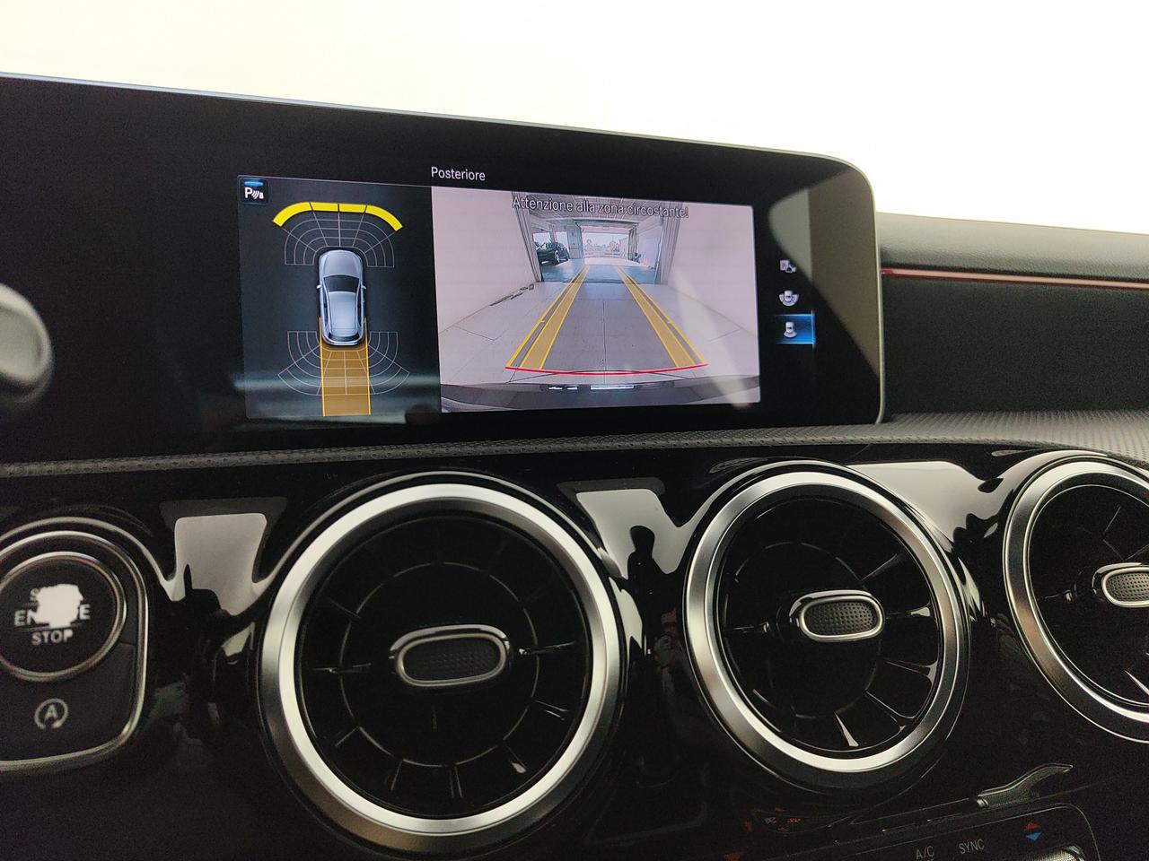 Mercedes-Benz A 180 Premium auto