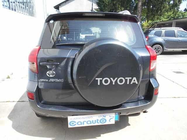 Toyota RAV4 2.2 D-4D 136 CV Sol