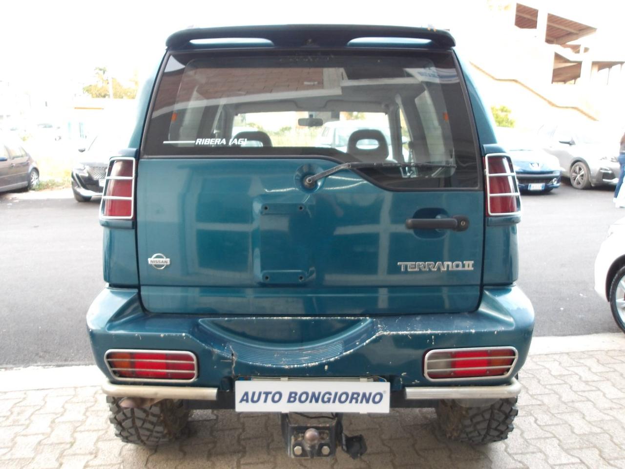 Nissan Terrano ii 2.7 TDI 101 CV