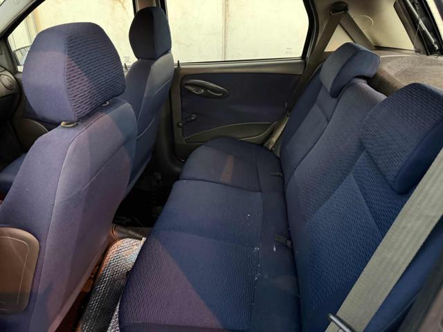 FIAT Punto 1.2i 16V cat 5p HLX senza nessun lavoro da fare