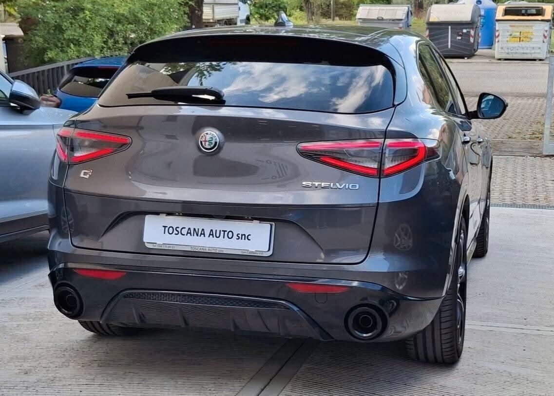 Alfa Romeo Stelvio 160 CV AT8 RWD Veloce