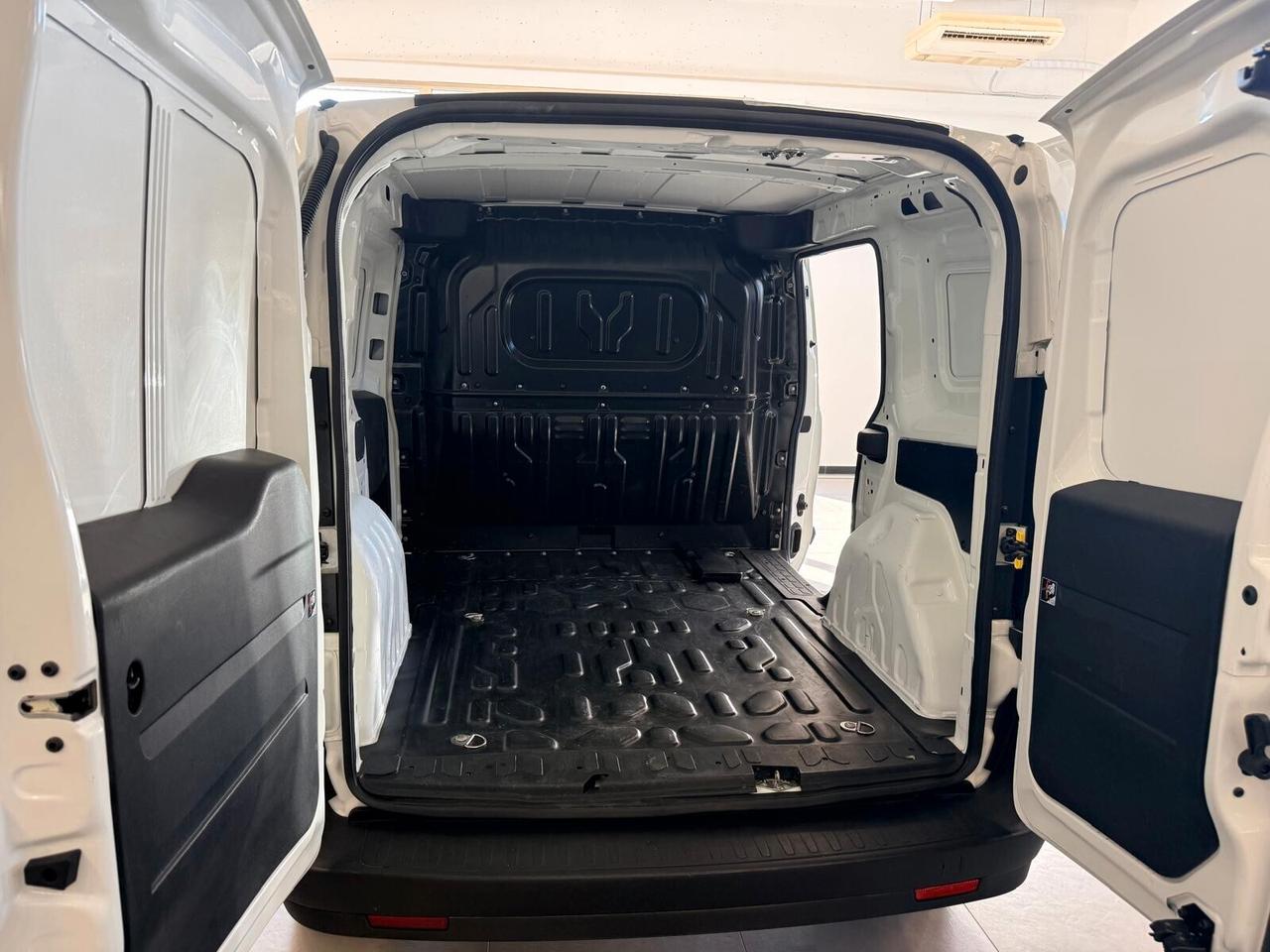 Fiat DOBLO 1.3 MJT 95CV LOUNGE