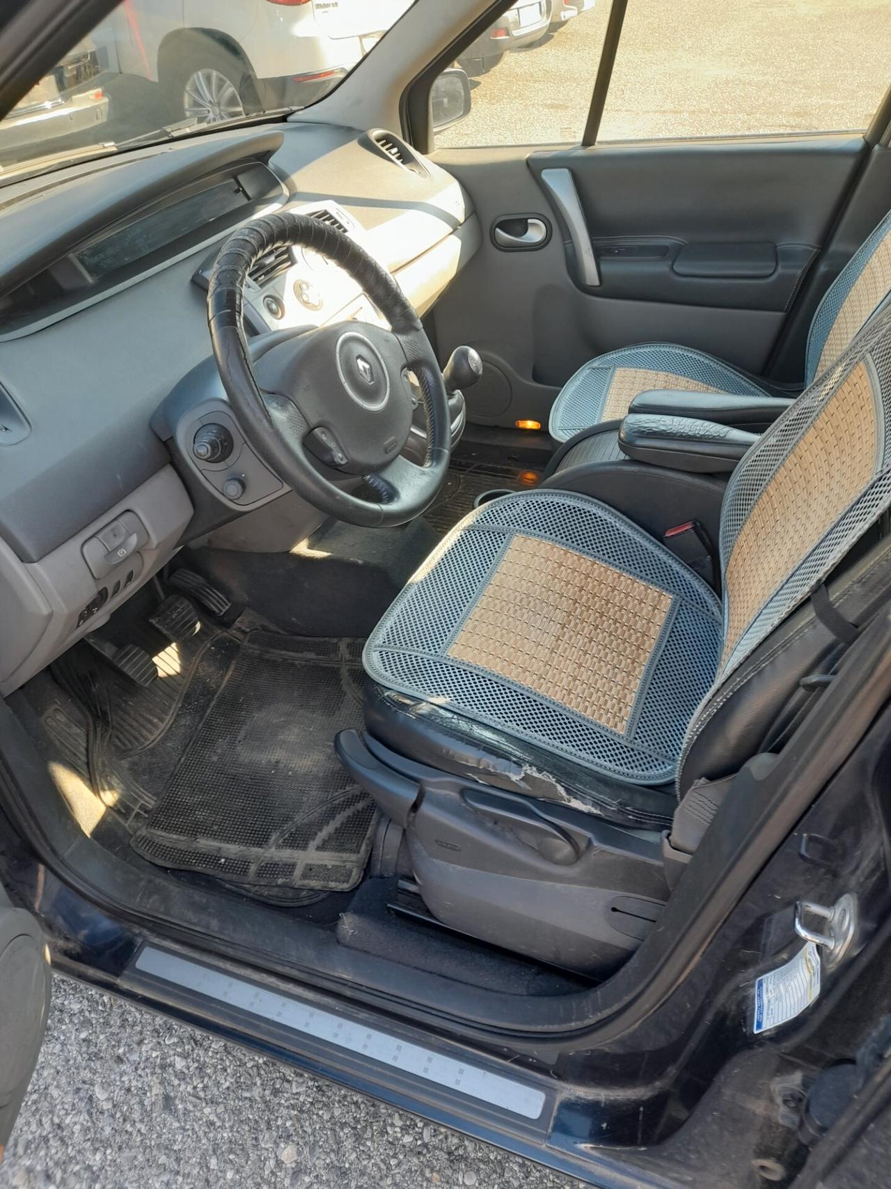 Renault Scenic Scénic 1.5 dCi/105CV Conquest