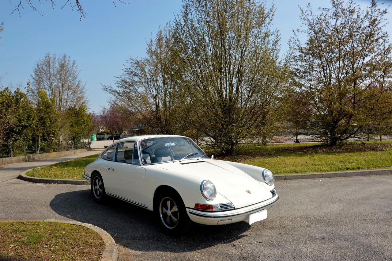 Porsche 912 SWB 5 strumenti