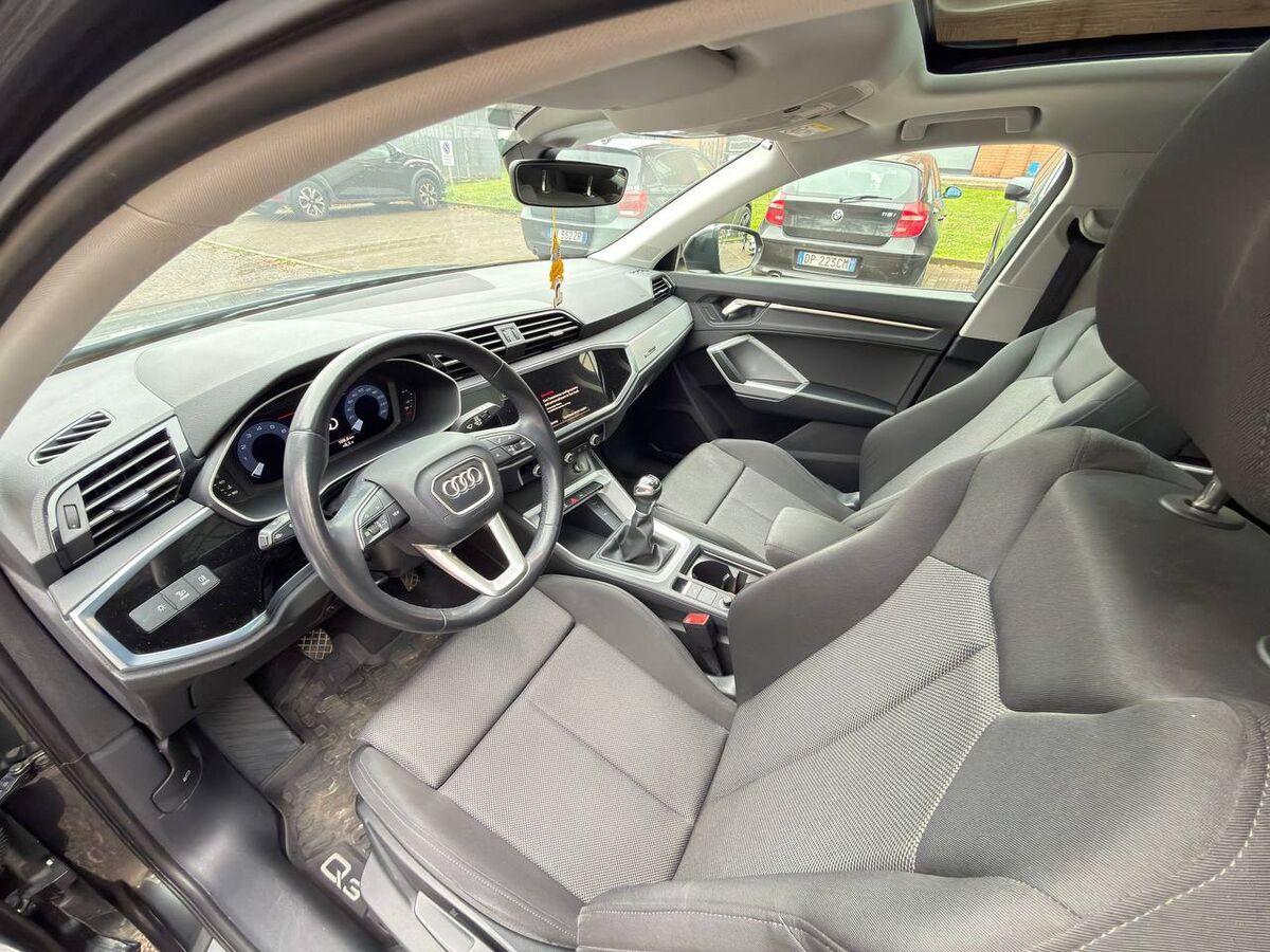 Audi Q3 Sportback 35 1.5 tfsi Business Plus