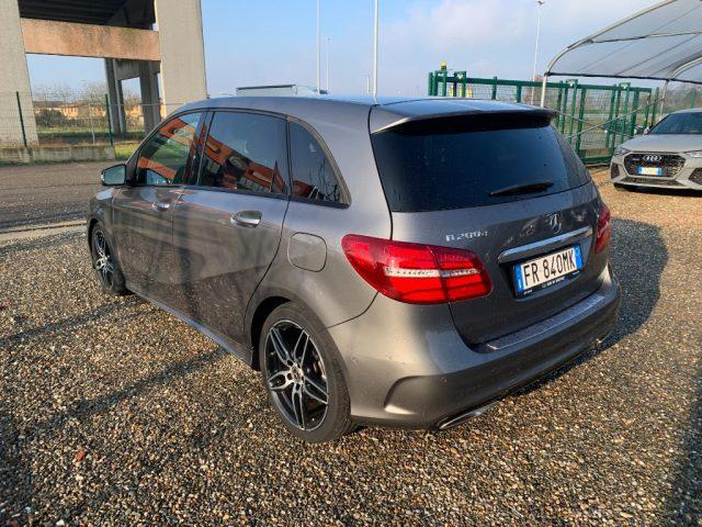 MERCEDES-BENZ B 200 d Automatic Premium