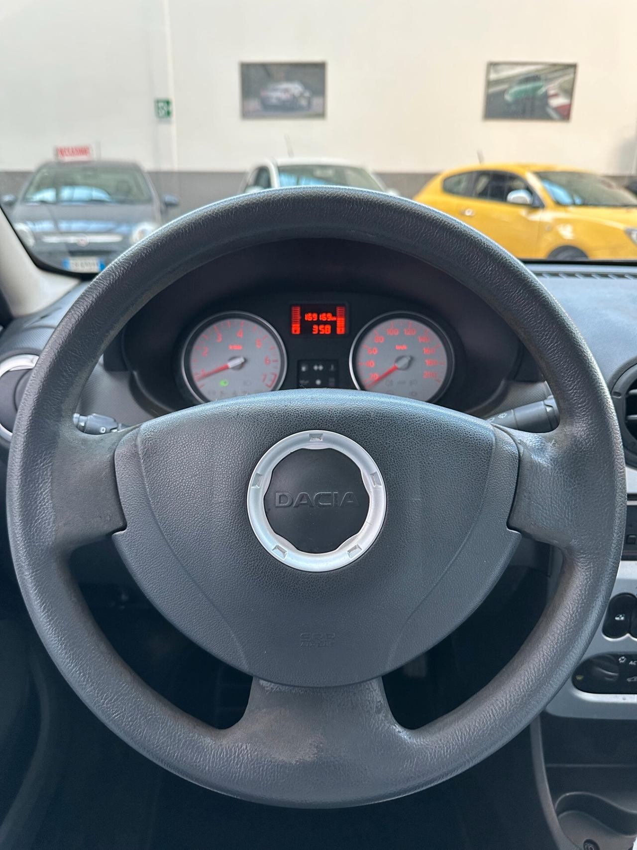 Dacia Sandero 1.4 Benz/gpl di serie, buoni condizioni generali