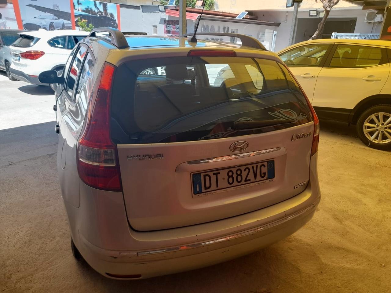Hyundai i30 1.6cc diesel 12 mesi garanzia-2009