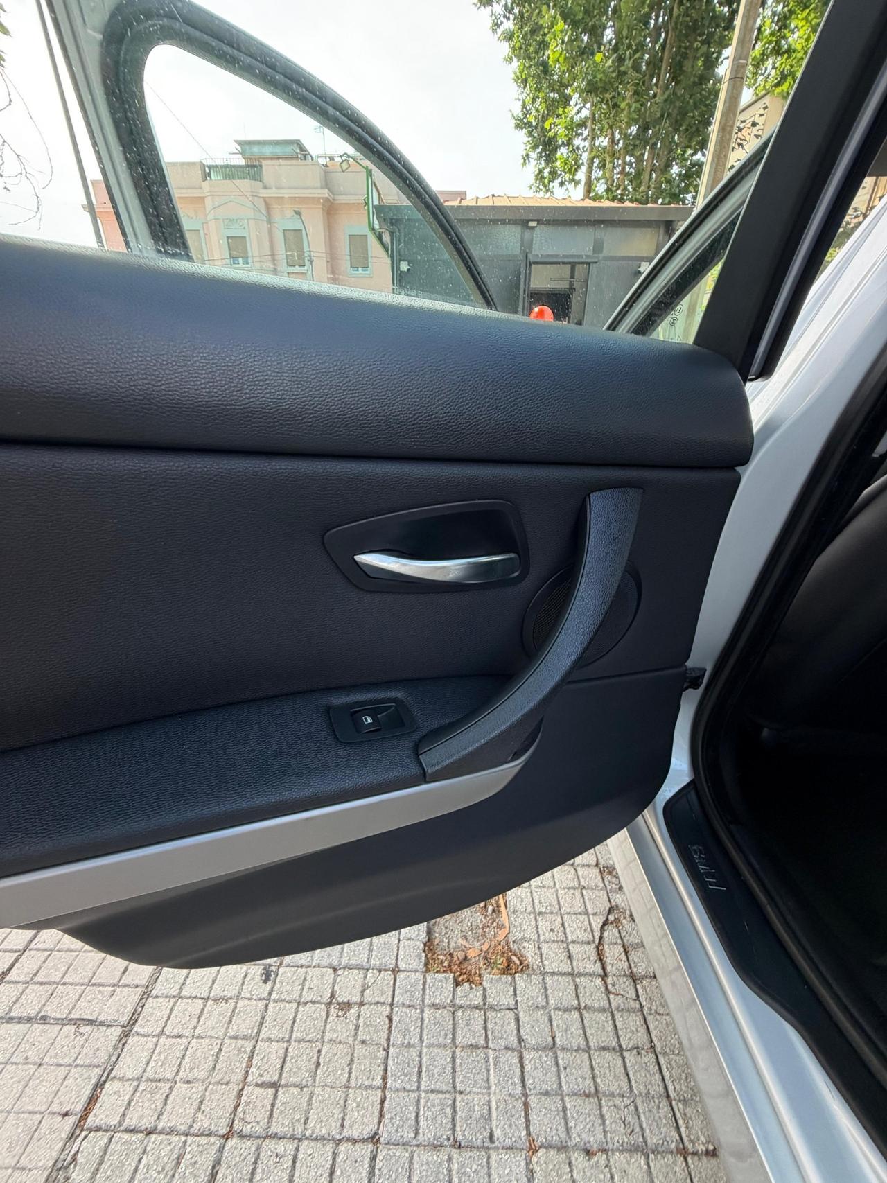 Bmw 320 320d cat Touring Futura fari lenticolari full