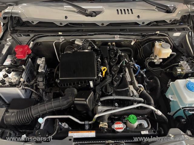 SUZUKI Jimny 1.5 5MT Top