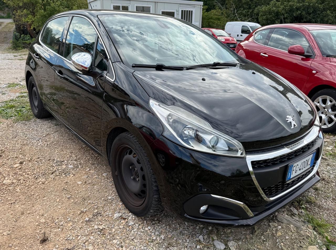 Peugeot 208 BlueHDi 75 5 porte Allure