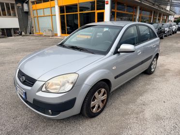 Kia Rio 1.500 CRDi 110cv Neopatentati