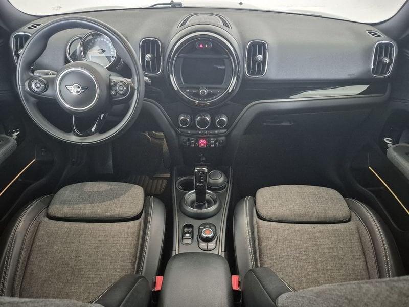 MINI Mini Countryman F60 2017 Diese Mini Countryman 2.0 Cooper D Boost all4 auto my18