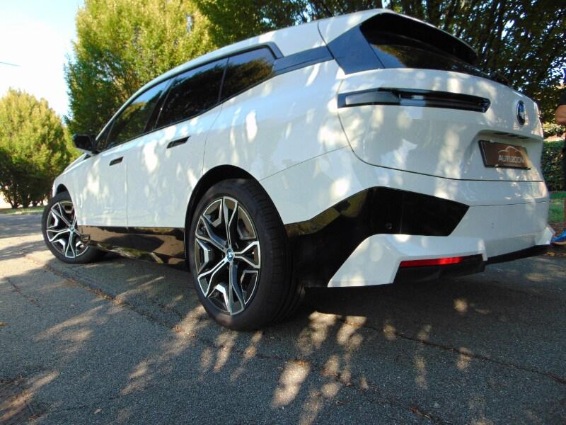 BMW iX (i20) iX xDrive 40 Pacchetto ...