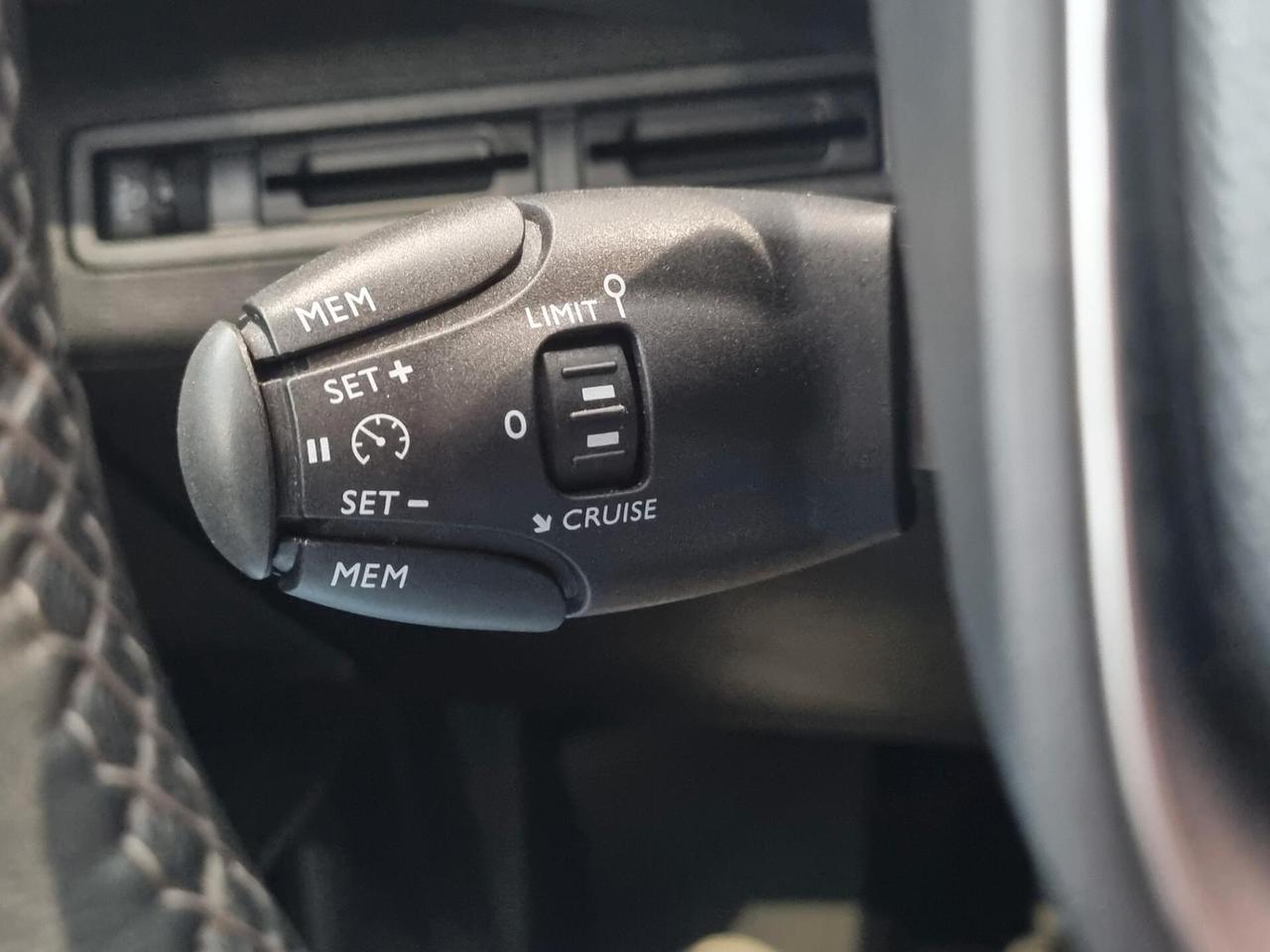 Peugeot 3008 BlueHDi 120 S&S Allure