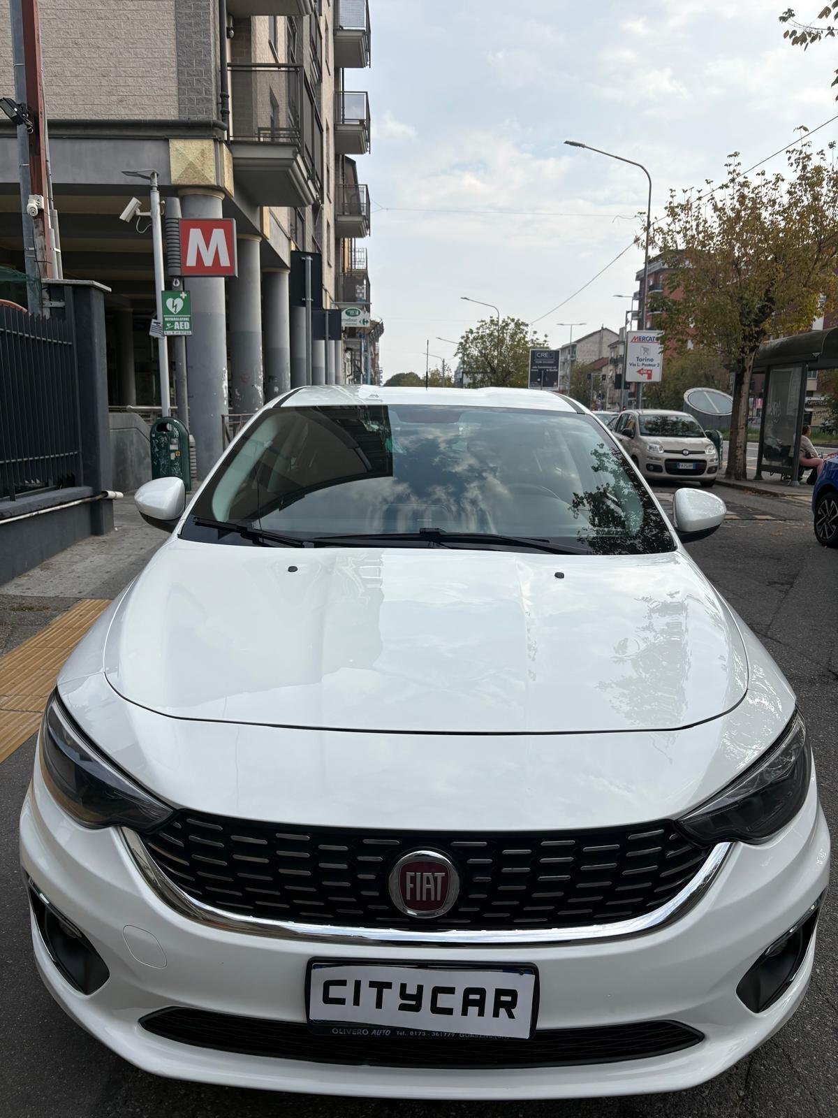 Fiat Tipo 1.4 T-Jet 120CV GPL di casa Lounge