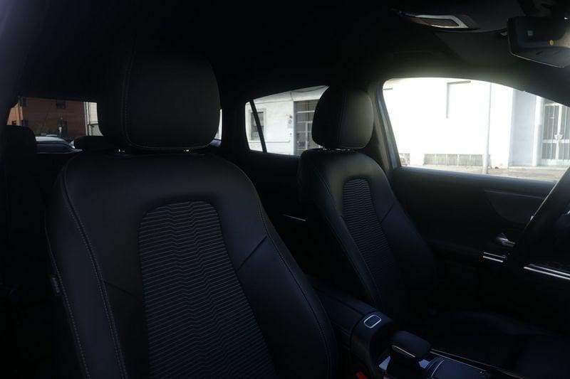 Mercedes-Benz GLA Mercedes-Benz GLA 200 d Sport Plus auto 110KW ANNO 2021