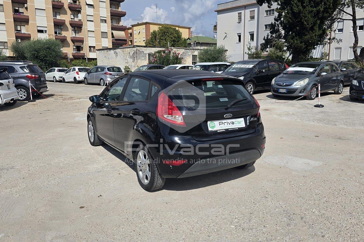 FORD Fiesta 1.4 TDCi 70CV 5 porte Titanium