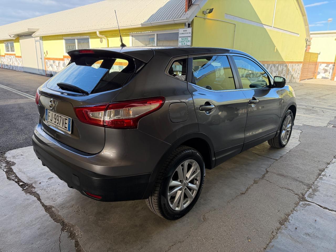 Nissan Qashqai 1.6 dCi Navi Automatica -2017