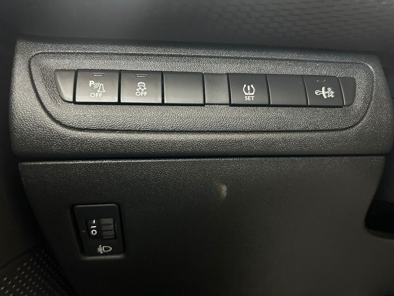 Peugeot 2008 PureTech 82 Access