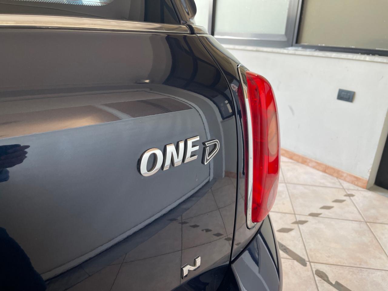 Mini One D Countryman 1.6 90cv