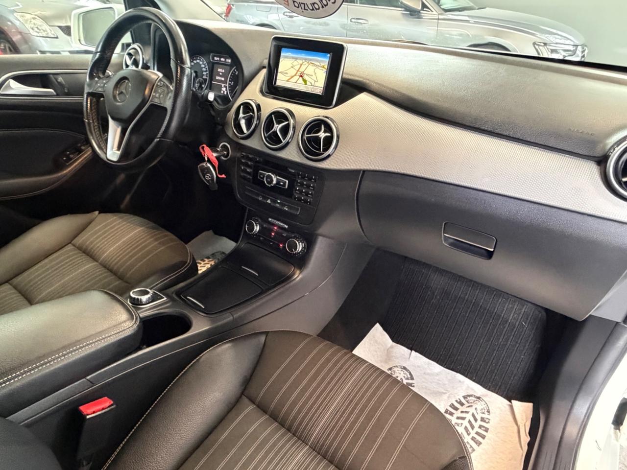 Mercedes-benz B 180 CDI Premium