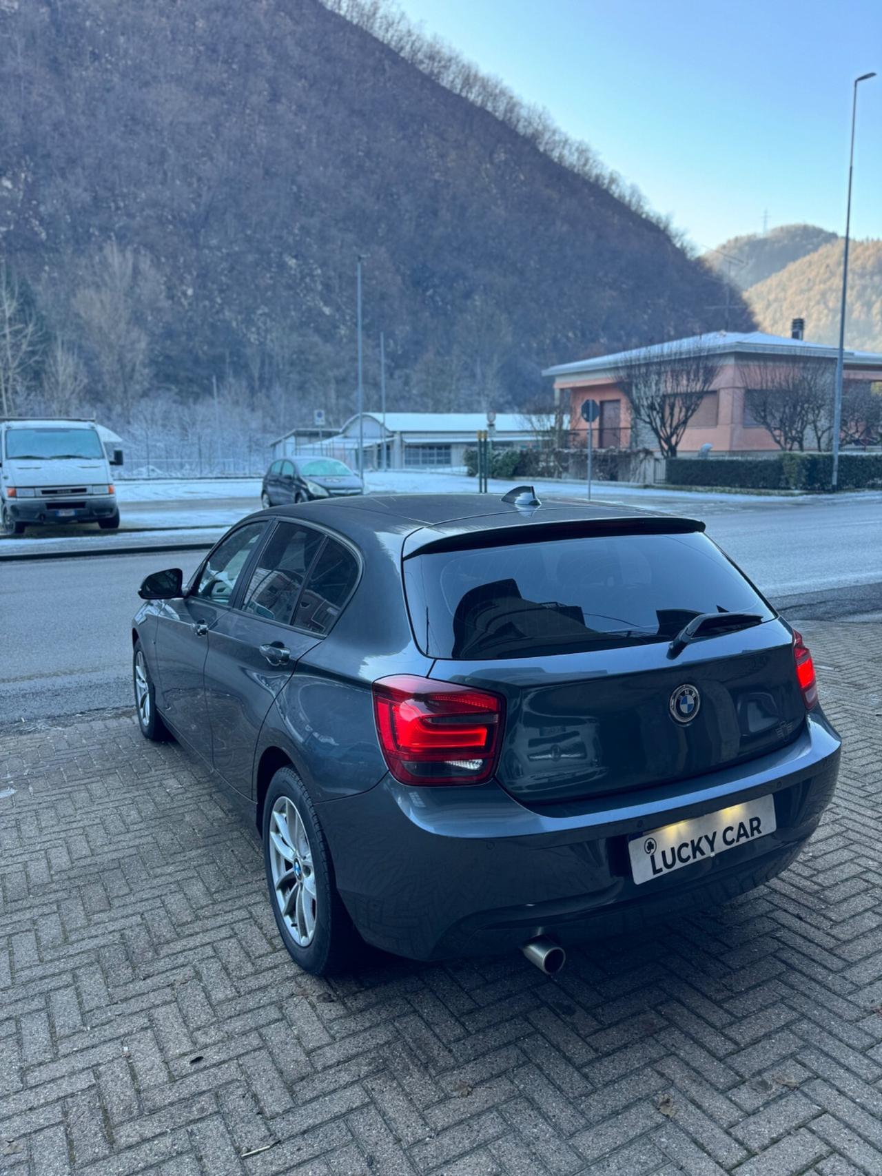 Bmw 116d 5p. Sport 2.0