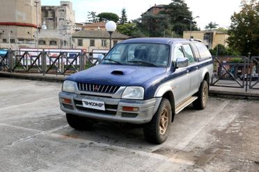 Mitsubishi L200 D.cab 2.5 tdi GLS 4wd