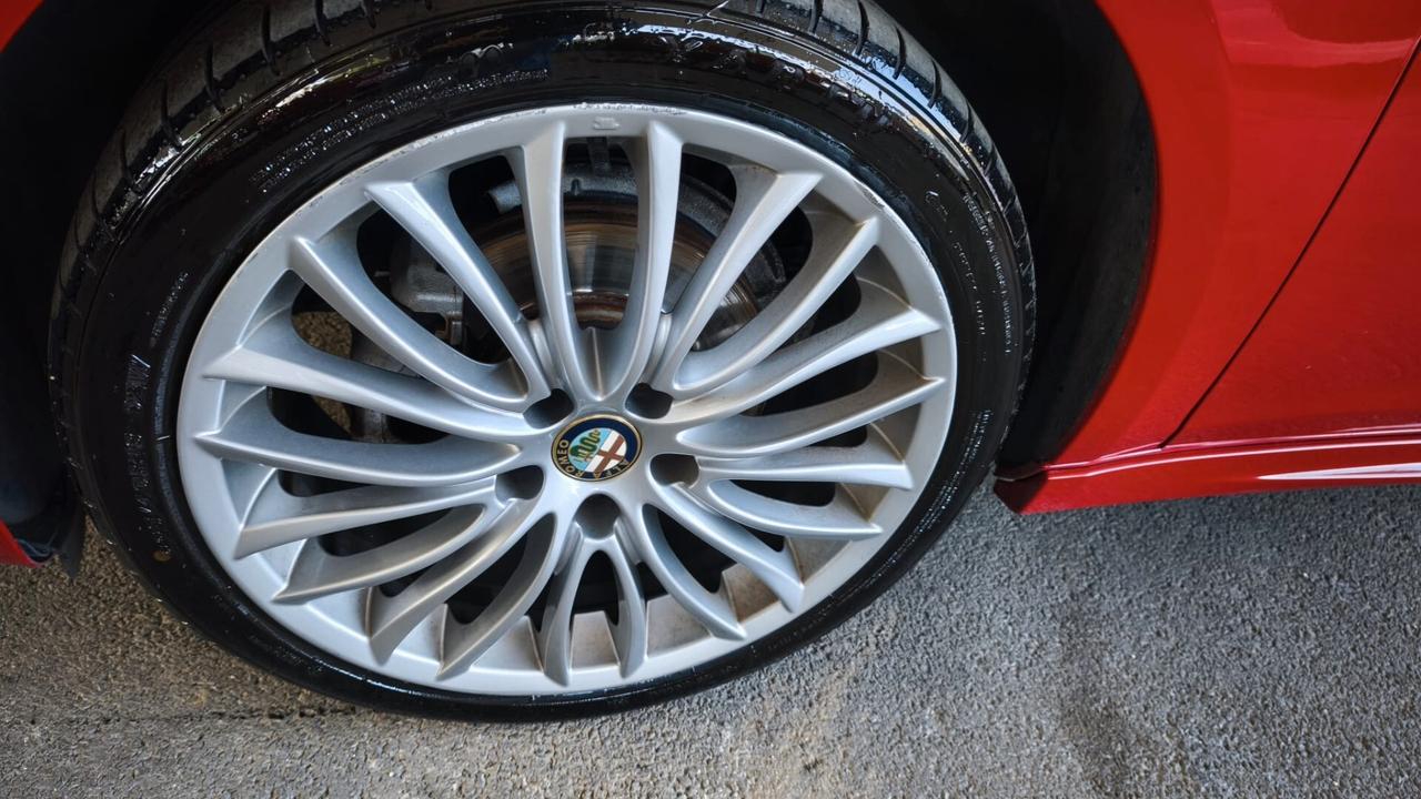 Alfa Romeo Giulietta 1.6 JTDm-2 105 CV Exclusive