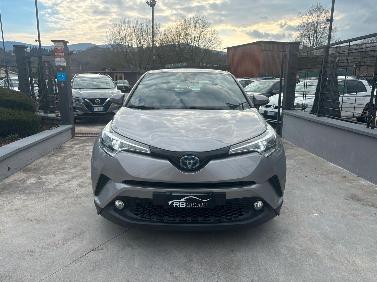 Toyota C-HR 1.8 Hybrid E-CVT Business
