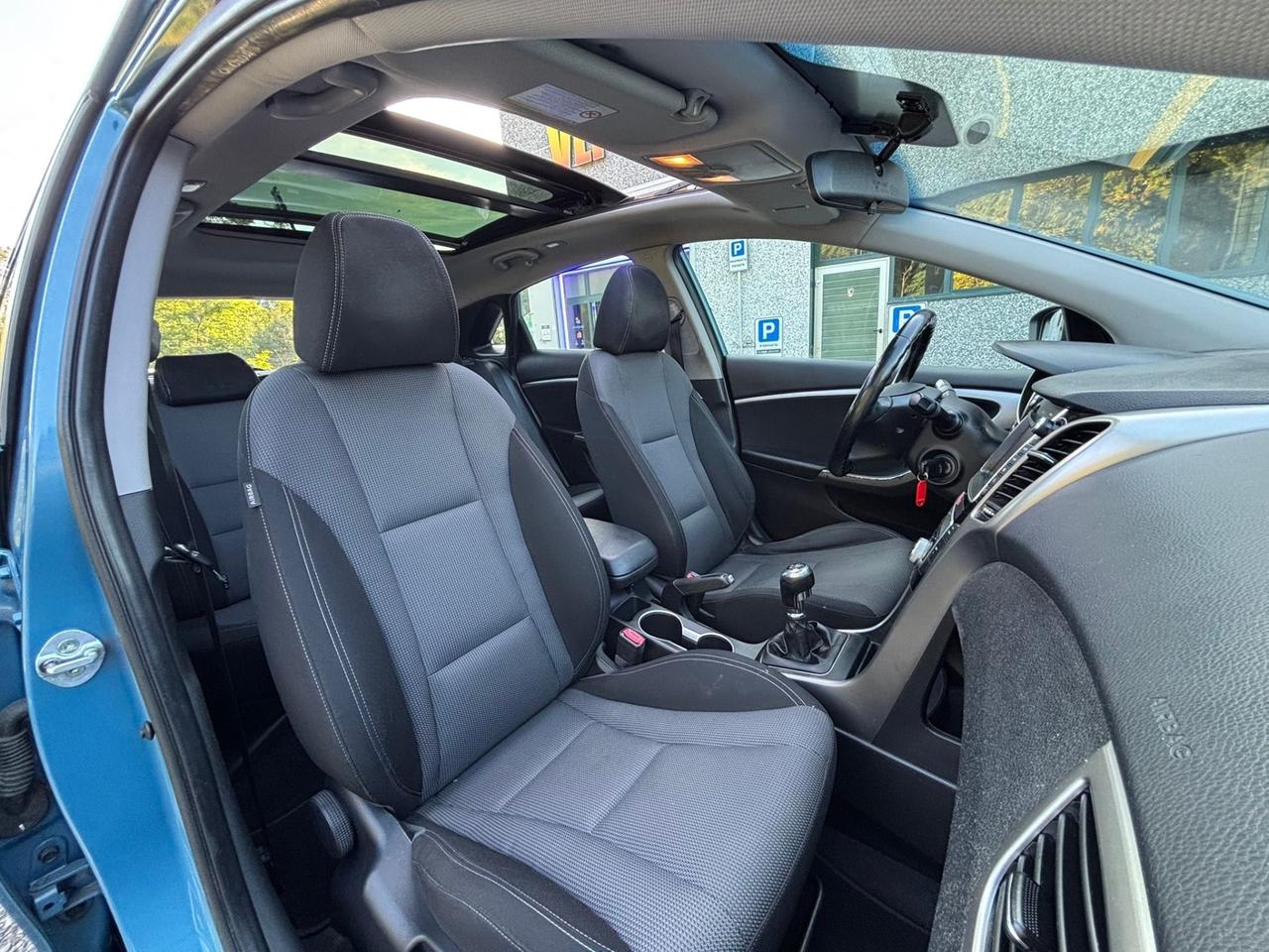 Hyundai i30 1.4 5p. SPORT*TETTO APRIBILE*