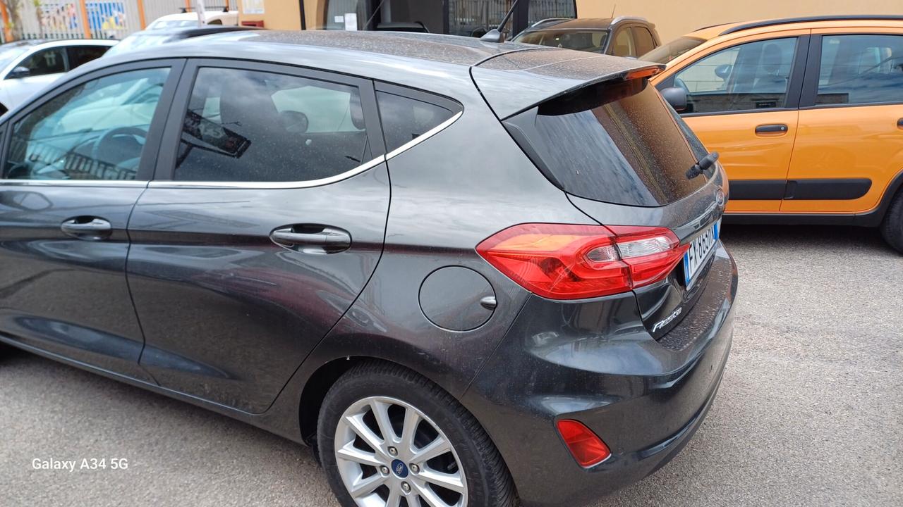 Ford Fiesta 1.1 75 CV GPL 5 porte Titanium