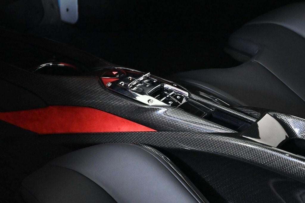 Ferrari 296 GTB -LEASING FULL INCLUSIVE - NOLEGGIO LUNGO TERMINE