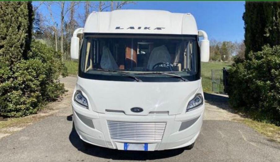 Laika KREOOS 7009- 3.0 diesel- 14.000km